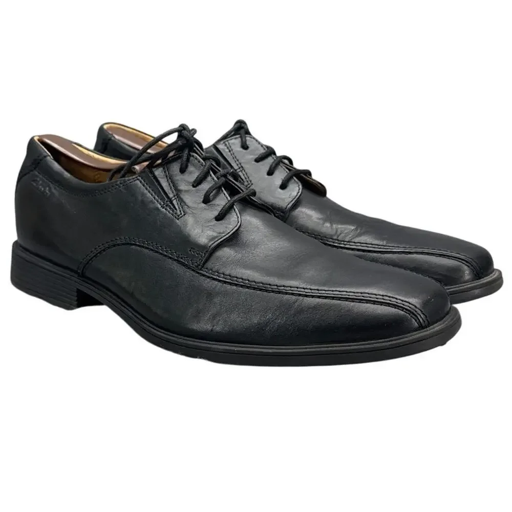 Clarks brand new